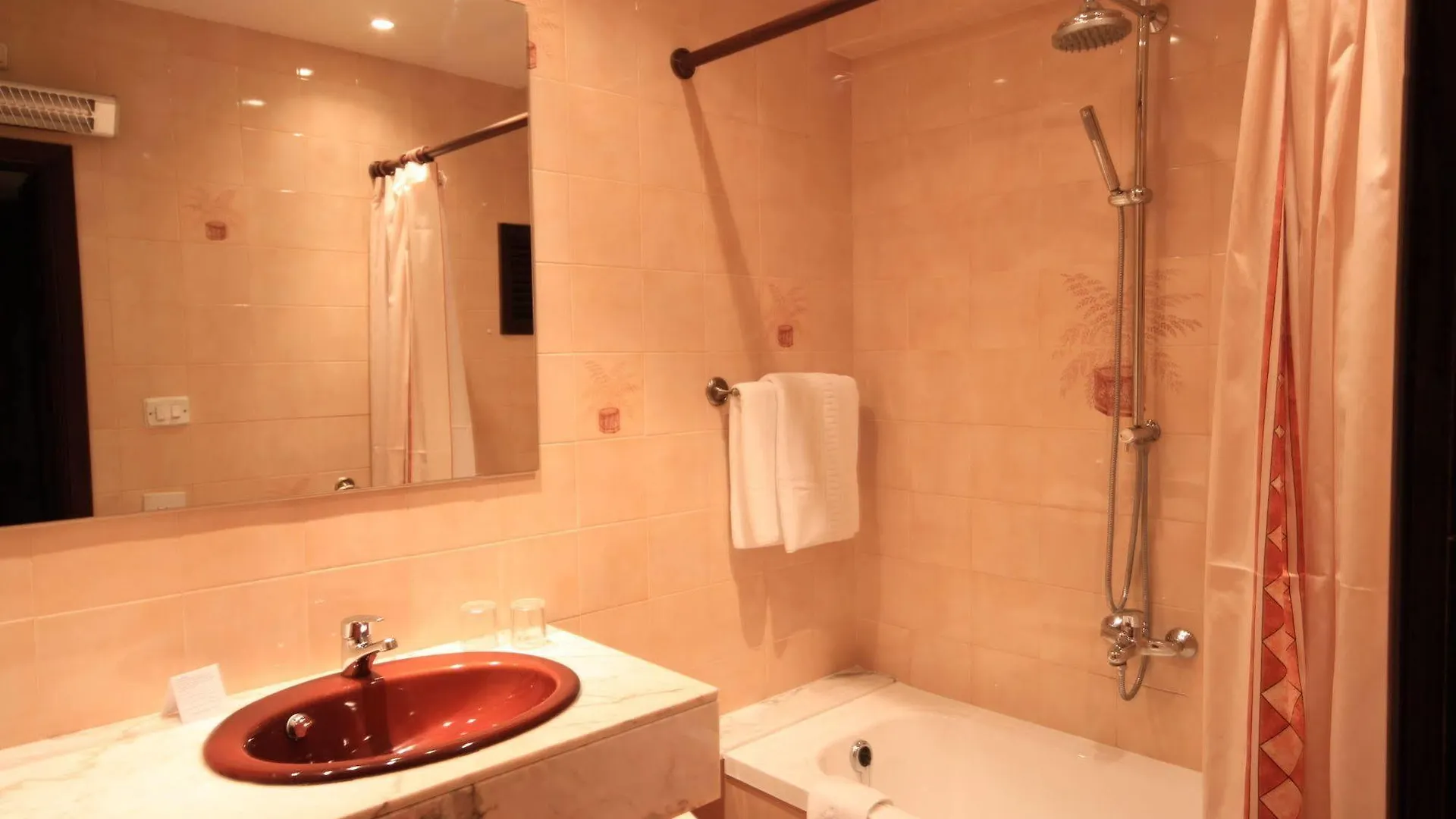 Petit Hotel Ses Rotges - Only Adults Cala Ratjada  3*, Cala Ratjada (Mallorca) Spain